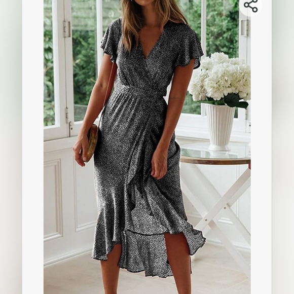 Zesica | Dresses | Zesica Bohemian Floral Wrap Vneck Split Maxi Dress ...